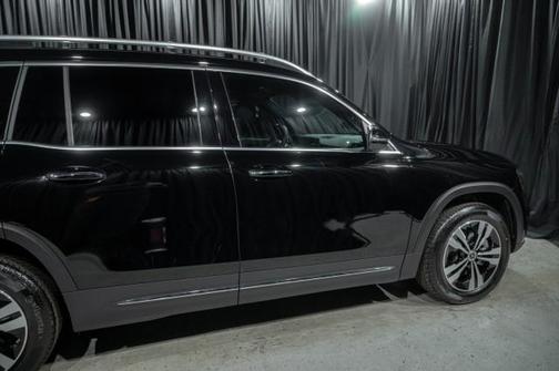 2025 Mercedes-Benz GLB 250 Base