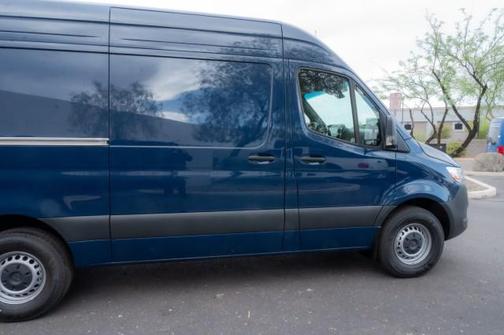 2025 Mercedes-Benz Sprinter 2500 Standard Roof