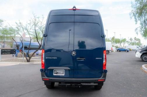 2025 Mercedes-Benz Sprinter 2500 Standard Roof