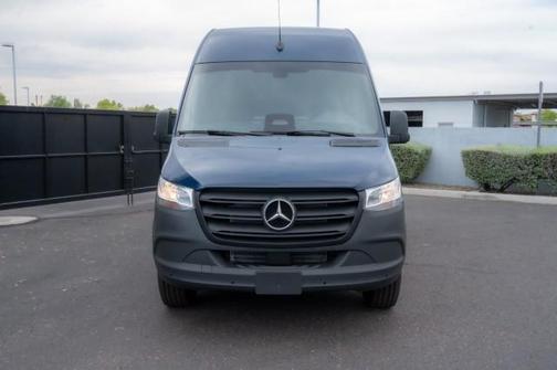 2025 Mercedes-Benz Sprinter 2500 Standard Roof