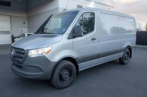 2025 Mercedes-Benz Sprinter 2500 Standard Roof