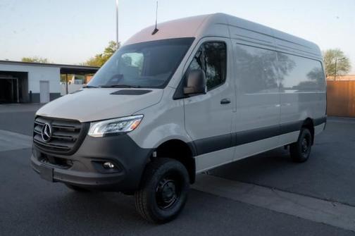 2025 Mercedes-Benz Sprinter 2500 High Roof