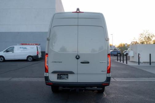 2025 Mercedes-Benz Sprinter 2500 High Roof