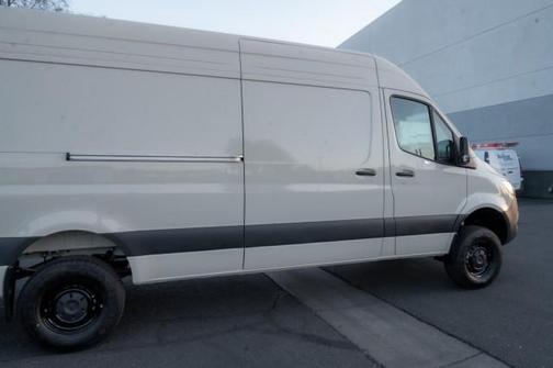 2025 Mercedes-Benz Sprinter 2500 High Roof