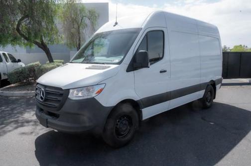2025 Mercedes-Benz Sprinter 2500 Standard Roof