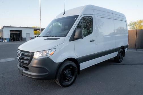 2025 Mercedes-Benz Sprinter 2500 Standard Roof