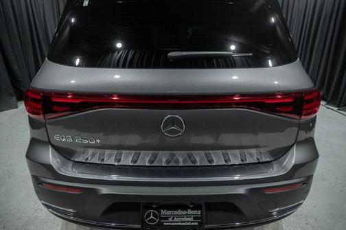 2025 Mercedes-Benz EQB 250 Base
