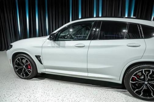 2022 BMW X4 M AWD