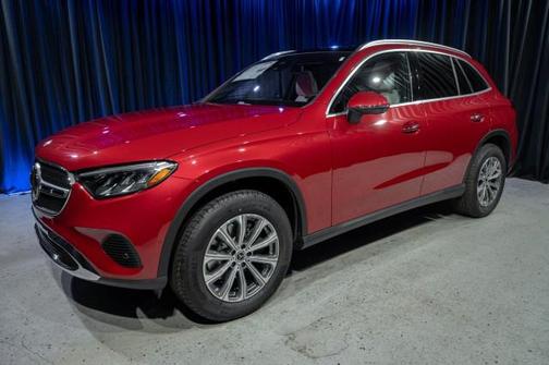 2026 Mercedes-Benz GLC 300 Base