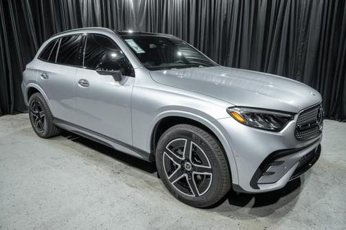 2025 Mercedes-Benz GLC 300 Base
