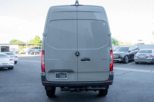 2025 Mercedes-Benz Sprinter 2500 High Roof