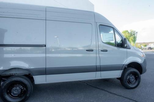 2025 Mercedes-Benz Sprinter 2500 High Roof