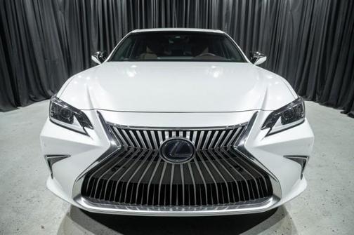 2021 Lexus ES 300h Base