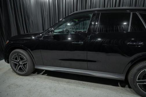 2026 Mercedes-Benz GLC 350e Base