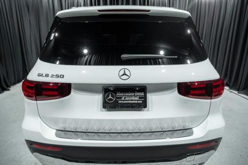 2025 Mercedes-Benz GLB 250 Base