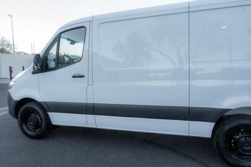 2026 Mercedes-Benz Sprinter 2500 Standard Roof