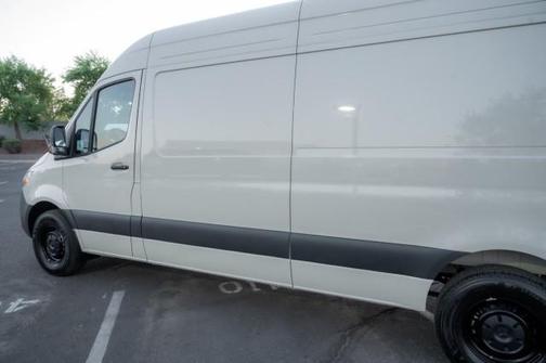 2025 Mercedes-Benz Sprinter 2500 High Roof