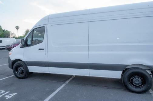 2025 Mercedes-Benz Sprinter 2500 High Roof