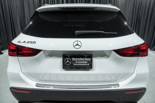 2026 Mercedes-Benz GLA 250 4MATIC