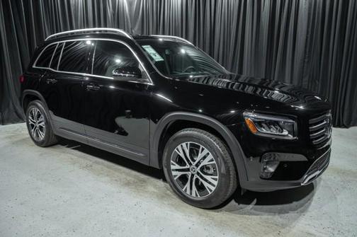 2026 Mercedes-Benz GLB 250 4MATIC