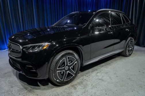 2025 Mercedes-Benz GLC 300 Base