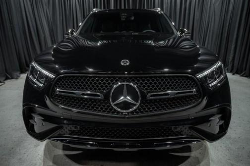 2025 Mercedes-Benz GLC 300 Base