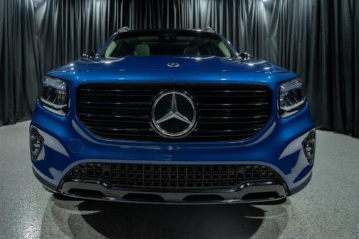 Starling Blue Metallic 2026 Mercedes-Benz GLB 250 Base