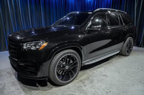 2025 Mercedes-Benz GLS 450 4MATIC
