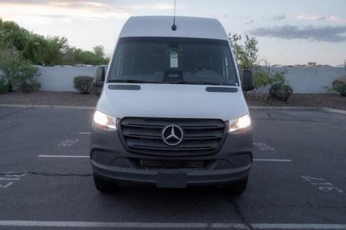 2025 Mercedes-Benz Sprinter 2500 Standard Roof