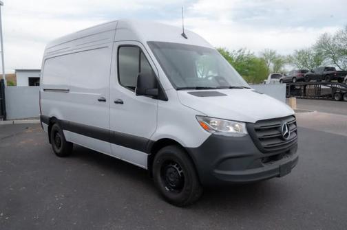 2025 Mercedes-Benz Sprinter 2500 Standard Roof