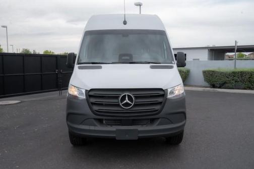 2025 Mercedes-Benz Sprinter 2500 Standard Roof