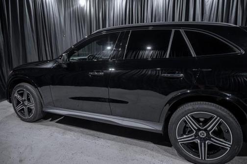 2023 Mercedes-Benz GLC 300 Base