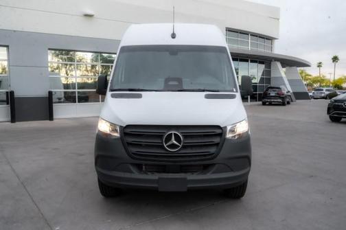 2025 Mercedes-Benz Sprinter 2500 Standard Roof
