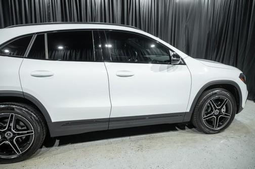 Polar White 2026 Mercedes-Benz GLA 250 4MATIC