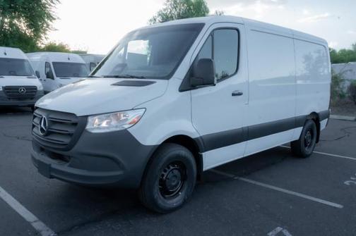 2025 Mercedes-Benz Sprinter 2500 Standard Roof