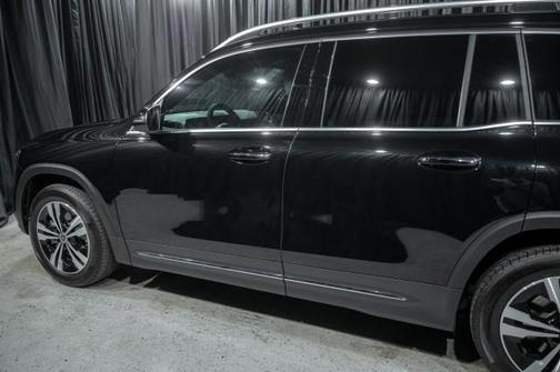 2025 Mercedes-Benz GLB 250 Base