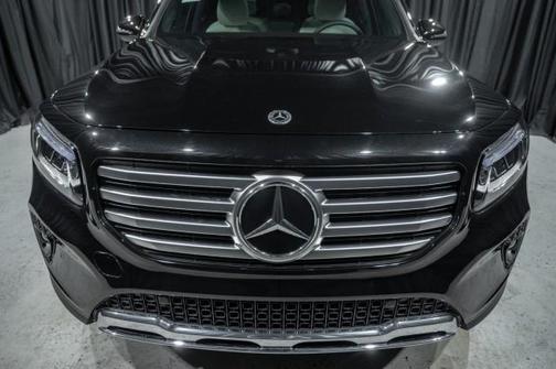 2025 Mercedes-Benz GLB 250 Base