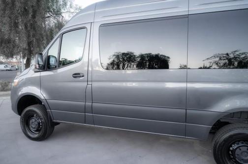 2025 Mercedes-Benz Sprinter 2500 High Roof