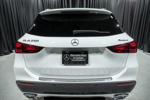 2025 Mercedes-Benz GLA 250 4MATIC