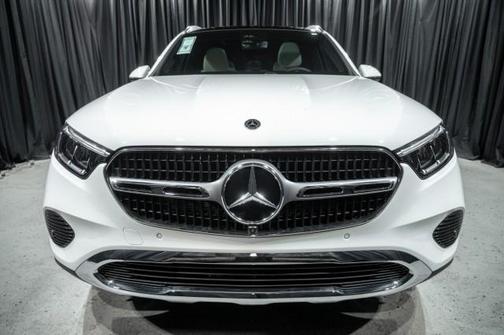 2025 Mercedes-Benz GLC 300 4MATIC