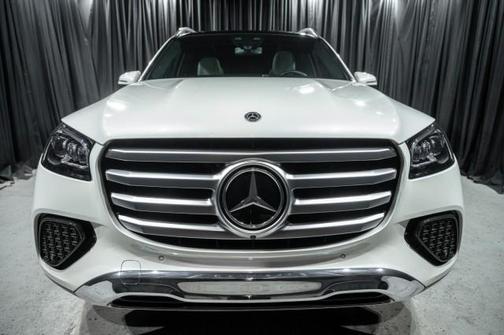 2024 Mercedes-Benz GLS 450 4MATIC
