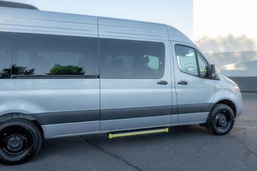 2025 Mercedes-Benz Sprinter 2500 High Roof