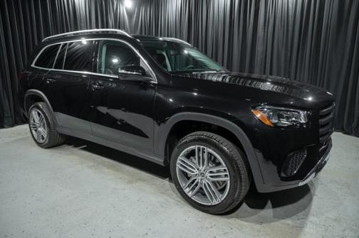 2026 Mercedes-Benz GLS 450 4MATIC
