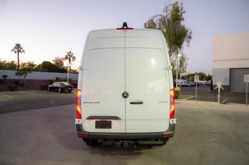 2025 Mercedes-Benz Sprinter 2500 Standard Roof