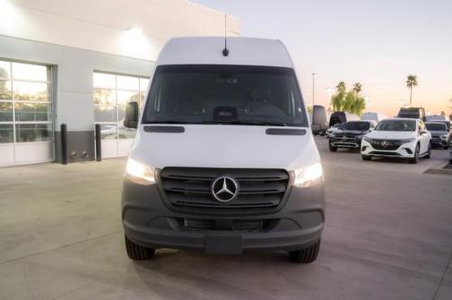 2025 Mercedes-Benz Sprinter 2500 Standard Roof
