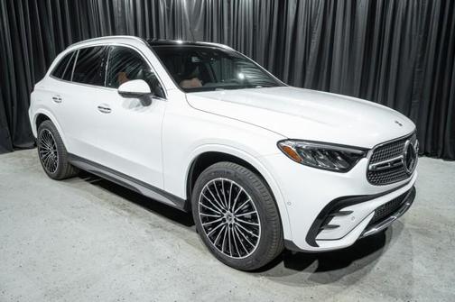 2025 Mercedes-Benz GLC 300 4MATIC