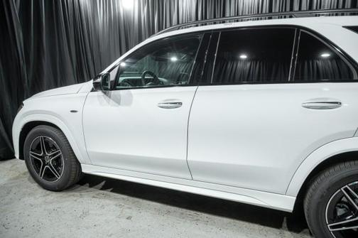 2025 Mercedes-Benz GLE 450e 4MATIC