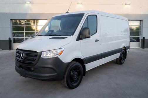 2025 Mercedes-Benz Sprinter 2500 Standard Roof