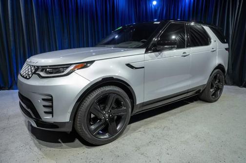 2023 Land Rover Discovery P360 Metropolitan Edition