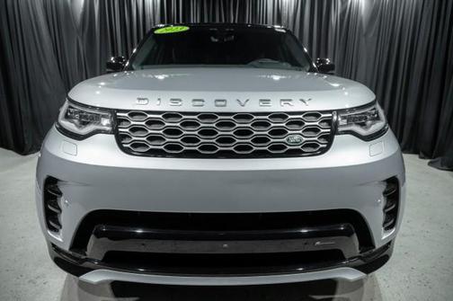 2023 Land Rover Discovery P360 Metropolitan Edition